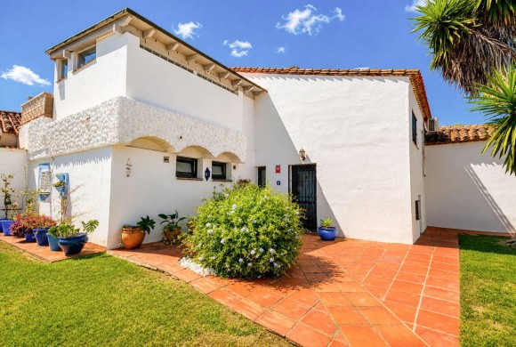 Townhouse for sale in Malaga