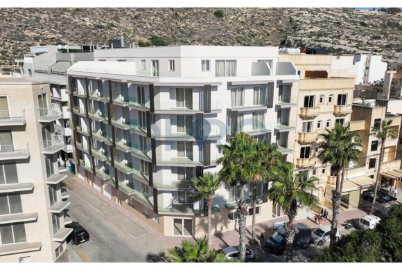 Apartment for sale in Xlendi