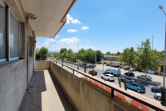 Commercial property for sale in Municipality