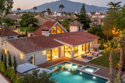 Villa for sale in 