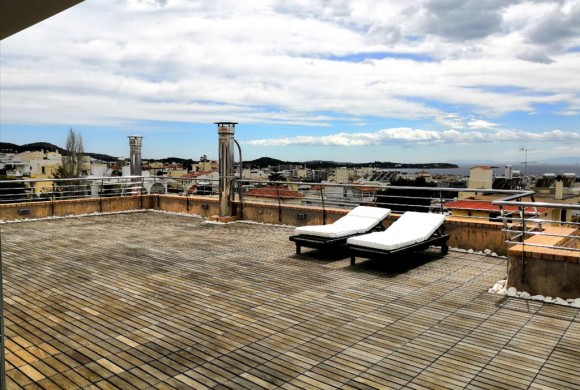 Apartment for sale in South