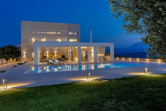 Villa for sale in Heraklion Prefecture