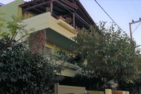 House for sale in East