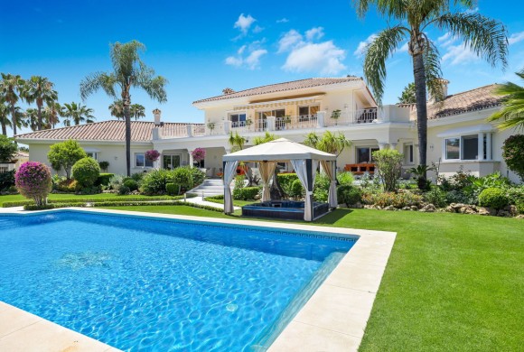 Villa for sale in Malaga