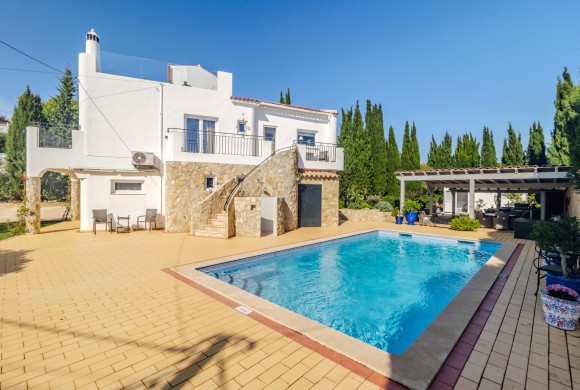 Villa for sale in Lagos