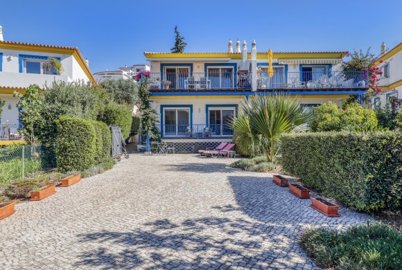 Villa for sale in East algarve