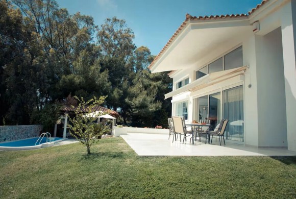 Villa for sale in Rest of Attica