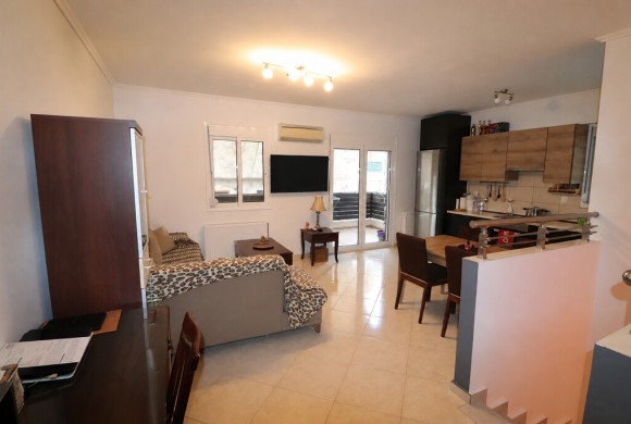 Townhouse for sale in Suburbs