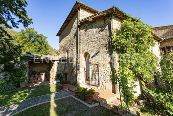 Townhouse for sale in Tuscany