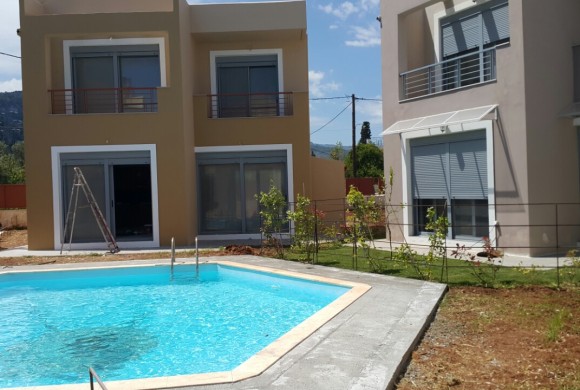 Complex for sale in Corinthia