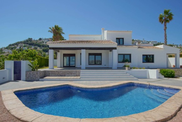 Villa for sale in Alicante