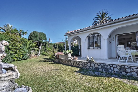 Villa for sale in Marbesa