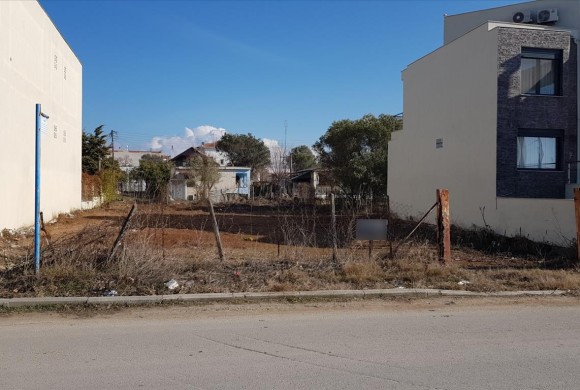 Land for sale in Suburbs