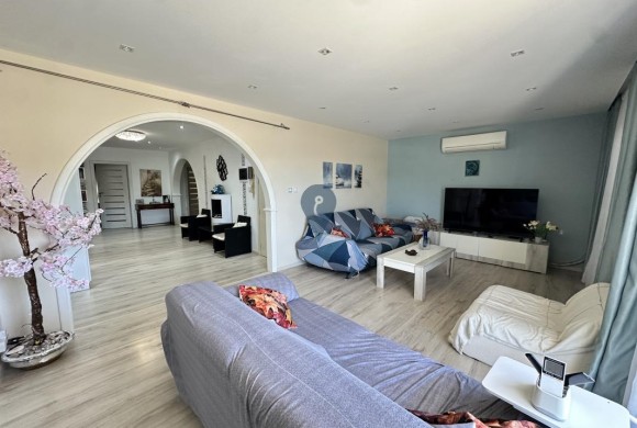Apartment for sale in Xemxija