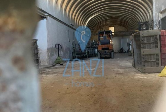 Commercial property for sale in Marsa