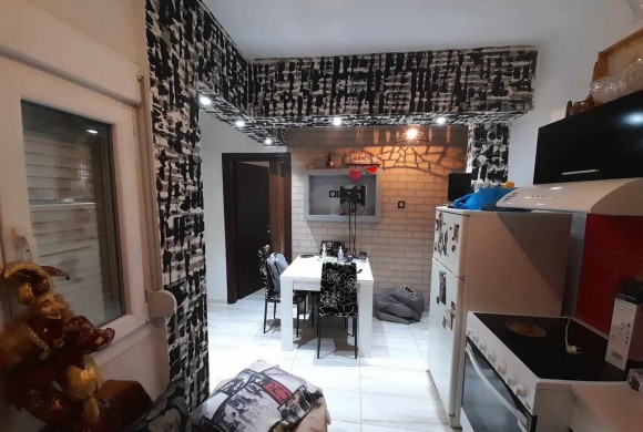 Apartment for sale in Suburbs