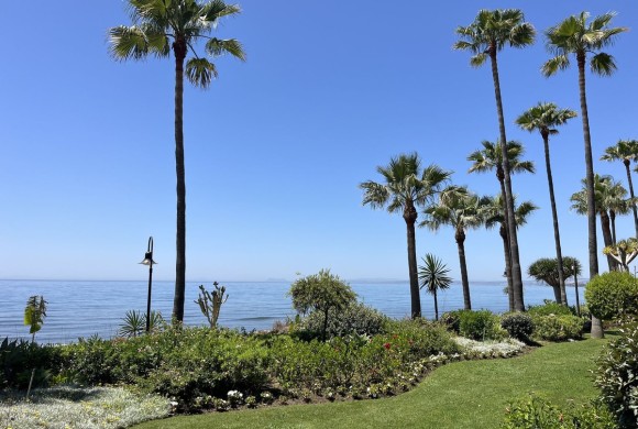 Apartment for sale in New Golden Mile