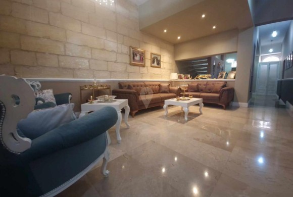 Townhouse for sale in Rabat