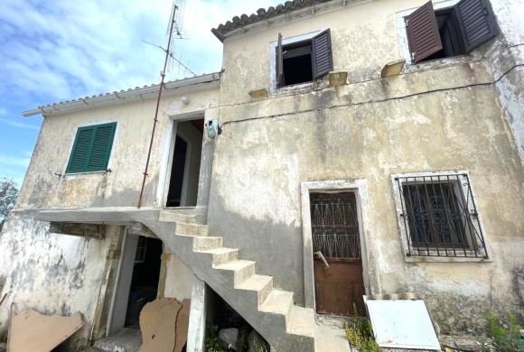 Townhouse for sale in Corfu Prefecture