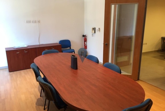 Shop / Business for sale in Pieta