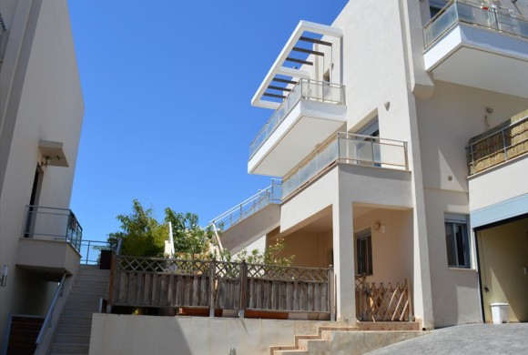 Townhouse for sale in Rest of Attica