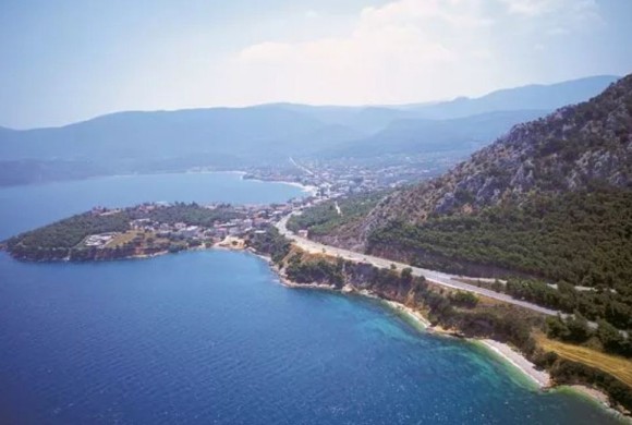 Building for sale in Corinthia