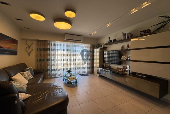 Apartment for sale in Bugibba