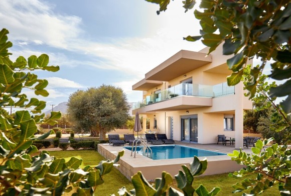 Villa for sale in Heraklion Prefecture