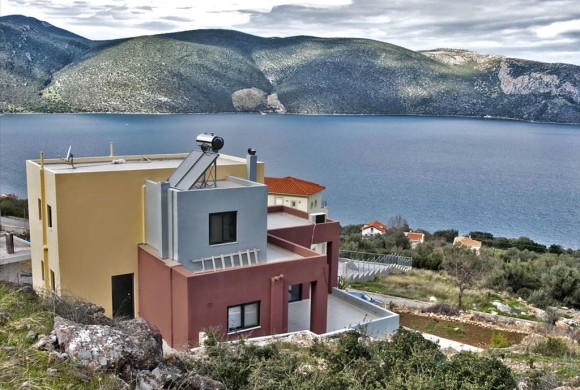 Apartment for sale in Evia