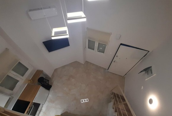 Apartment for sale in Suburbs