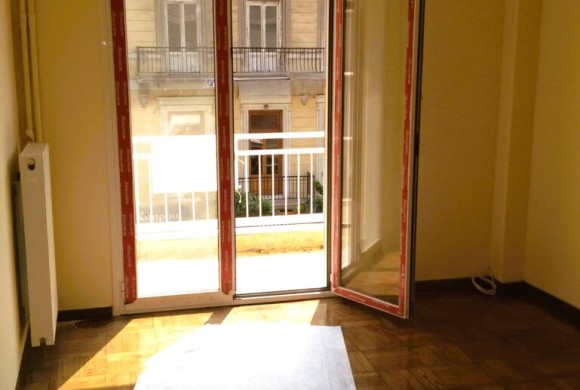 Apartment for sale in Piraeus