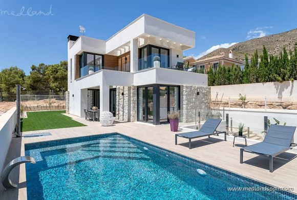 Villa for sale in Alicante