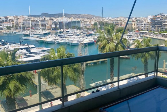 Apartment for sale in Piraeus