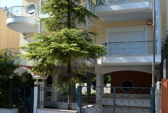House for sale in West