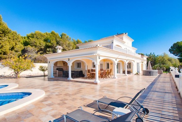 Villa for sale in Alicante