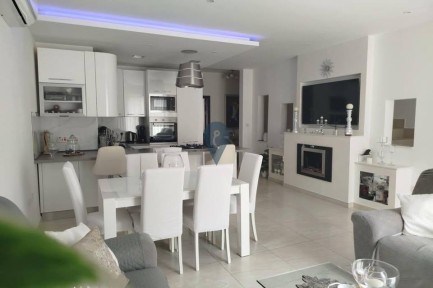 Townhouse for sale in