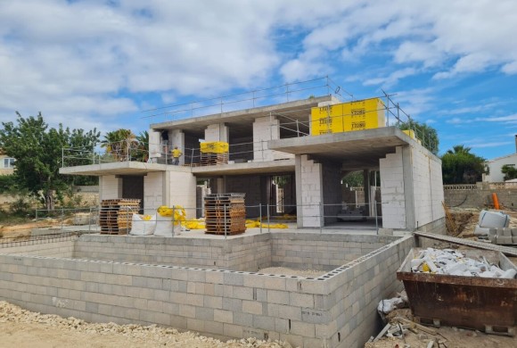 Villa for sale in Alicante