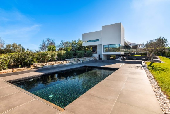 Villa for sale in East algarve