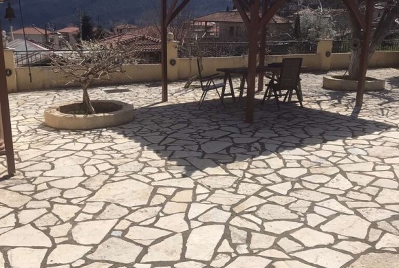 House for sale in Achaia