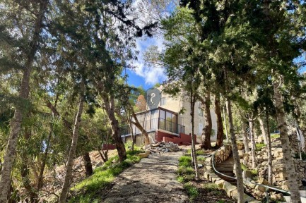 Country house for sale in 