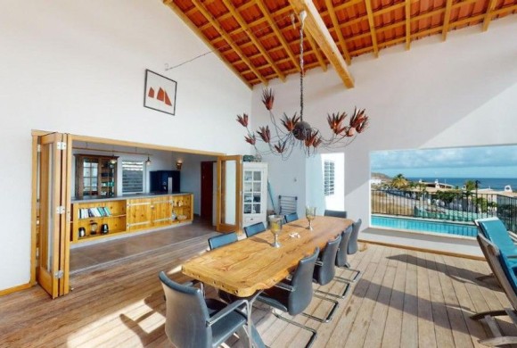 Villa for sale in Curazao