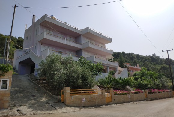 Townhouse for sale in Peloponnese