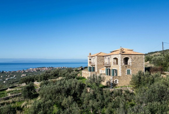 Townhouse for sale in Peloponnese