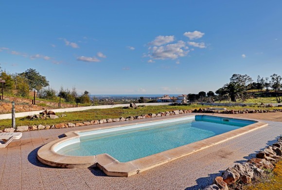 Villa for sale in East algarve