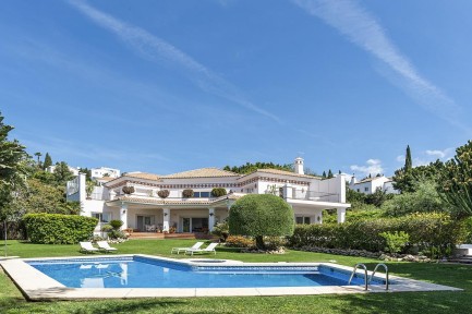 Villa for sale in 