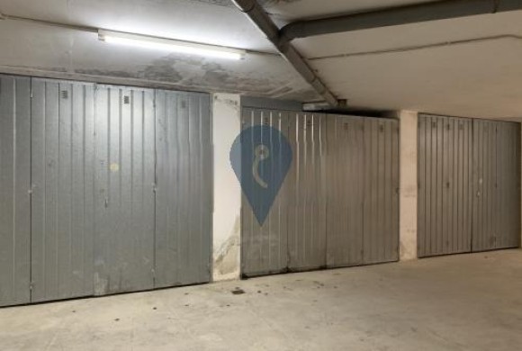 Garage / Parking Space for sale in Marsaskala