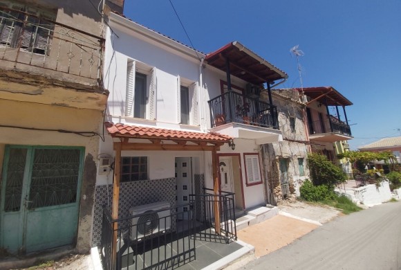 Townhouse for sale in Corfu Prefecture
