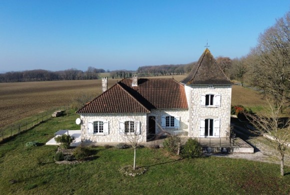 Villa for sale in Aquitaine