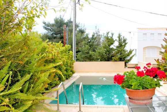 Villa for sale in South