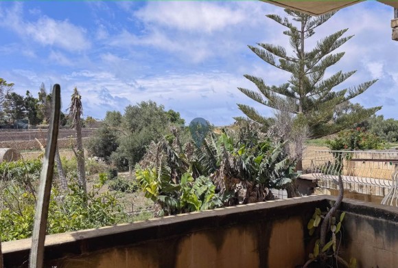 Apartment for sale in Santa Lucija